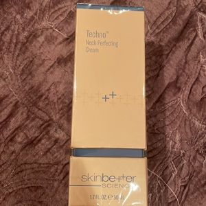 Skinbetter science Techno Neck Perfecting Cream